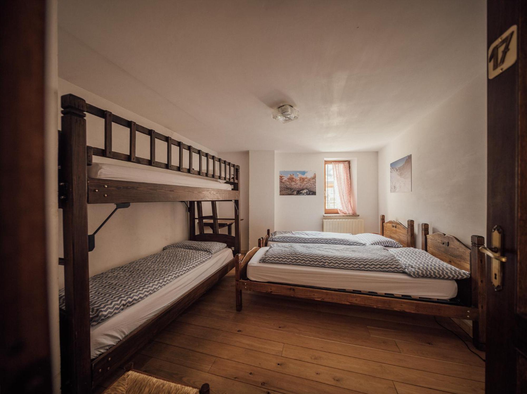 Albergo Locanda Mistral أتشيليو المظهر الخارجي الصورة