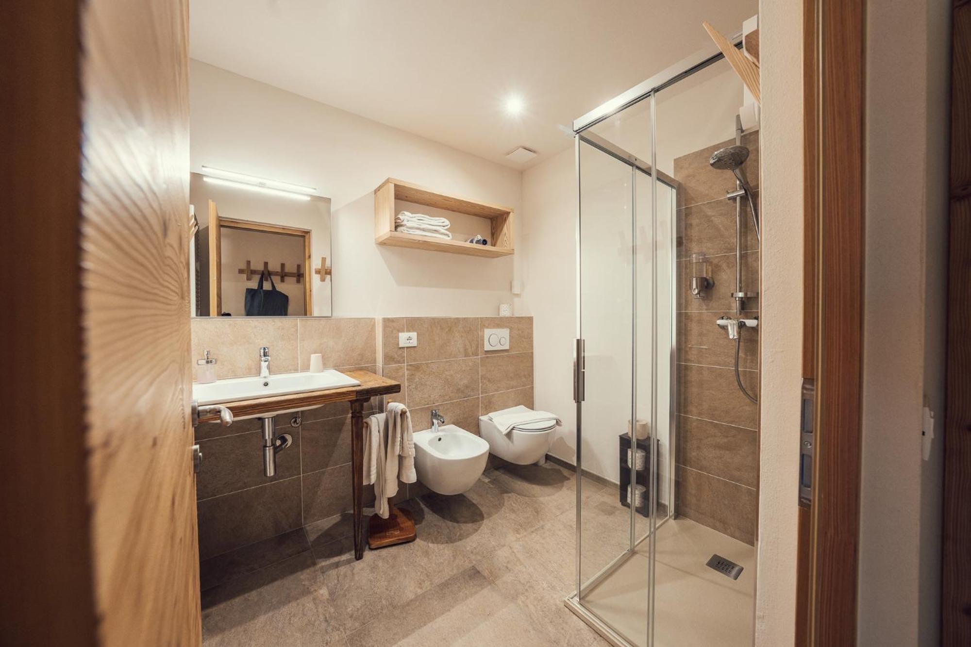 Albergo Locanda Mistral أتشيليو المظهر الخارجي الصورة
